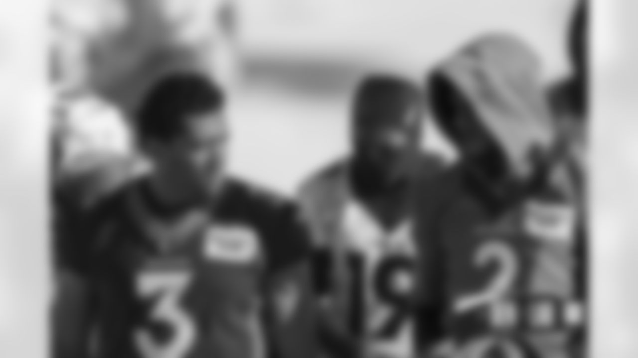 Russell Wilson and Pat Surtain II during practice on Thursday, December 22, 2022 at UCHealth Training Center in Englewood, Colorado.
Photo by Gabriel Christus/Denver Broncos