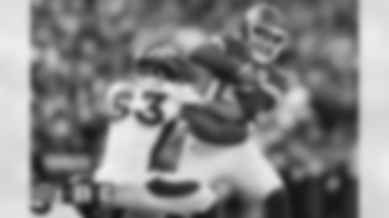 Jonathon Cooper during the Broncos' Week 17 game against the Kansas City Chiefs at GEHA Field at Arrowhead Stadium in Kansas City, Missouri on January 1, 2023. Photo by Gabriel Christus