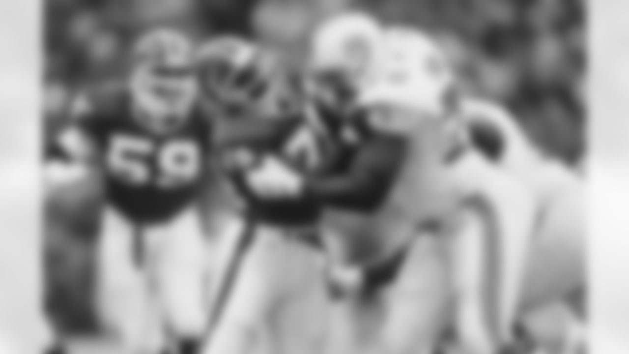 Drafted by: Miami Dolphins
Career accolades: NFL 1990s All-Decade Team member, seven Pro Bowls, two AP first-team All-Pro selections, two AP second-team All-Pro selections, Miami Dolphins Honor Roll member, 1990 NFL All-Rookie Team member
(AP Photo/Paul Spinelli)