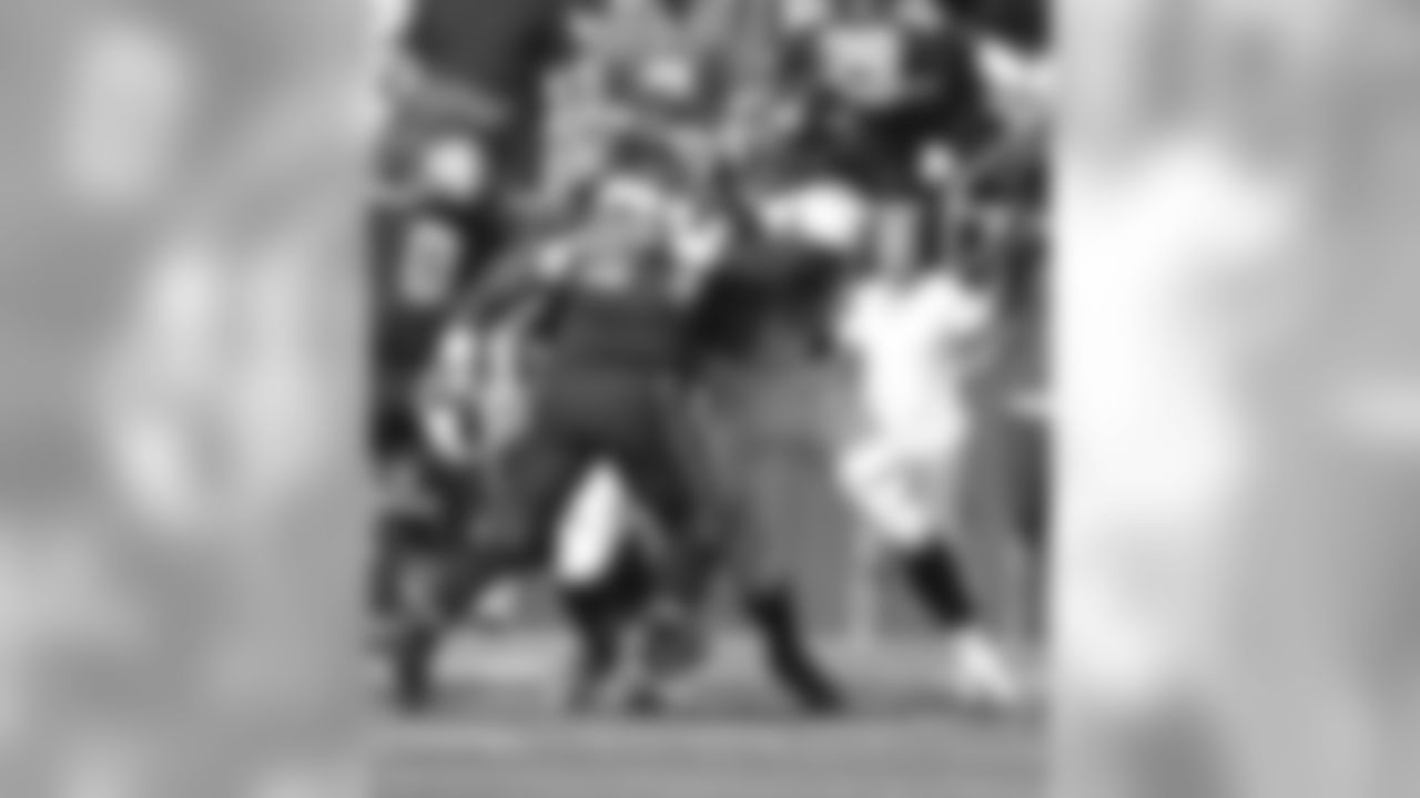 Marshawn Lynch and Nate Irving