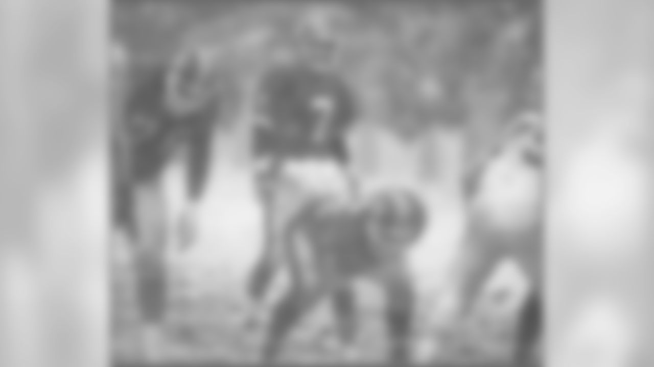 Elway started 148 victories, the most ever by an NFL quarterback.