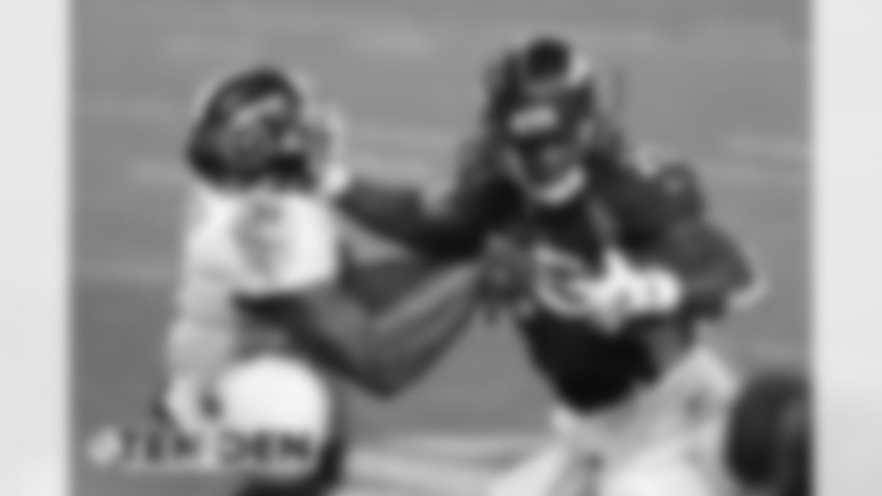 Melvin Gordon III in action during the Broncos' Week 1 game against the Tennessee Titans at Empower Field at Mile High in Denver, Colorado, on September 14, 2020. (Photo by Ben Swanson)