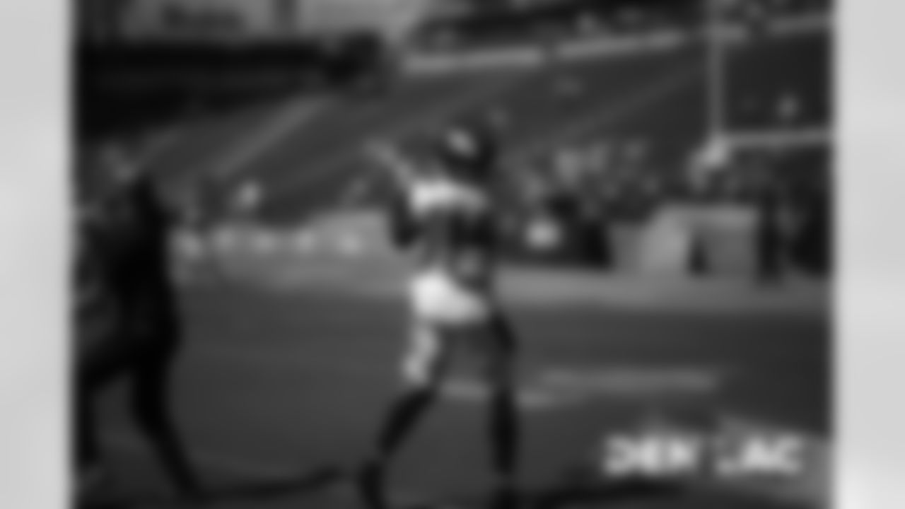 Pregame before the Broncos' game against the Los Angeles Chargers at Dignity Health Sports Park on October 6, 2019. (Photo by Gabriel Christus)