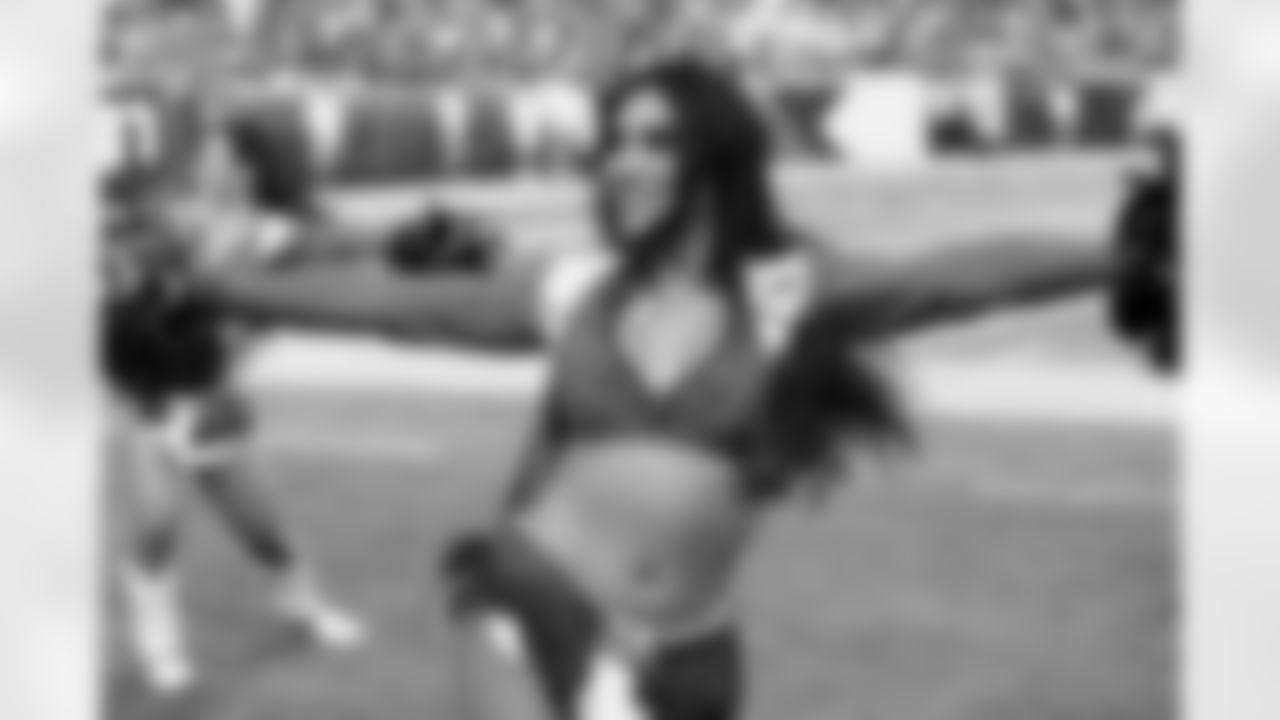 The Denver Broncos Cheerleaders during the Broncos' Week 3 game against the San Francisco 49ers at Empower Field at Mile High in Denver, Colorado on September 25, 2022.
