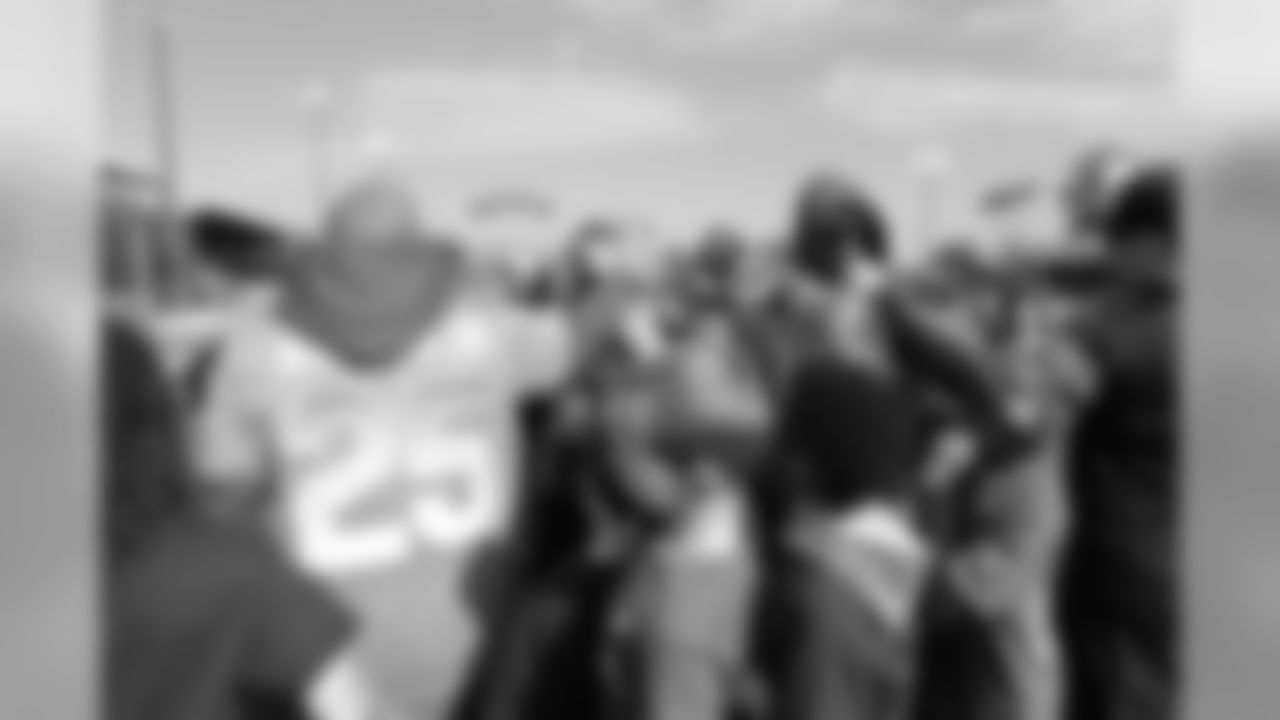 Chris Harris Jr. takes part in Play Football clinics with Fuel Up to PLAY 60 students with other Pro Bowl players on January 26, 2019, at ESPN Wide World of Sports.