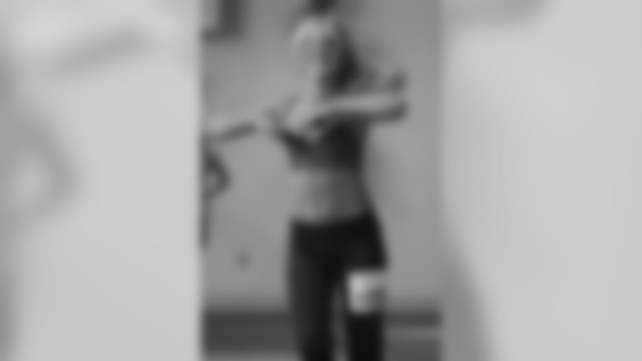 Hair Stylist, 18 years dance training, 1 year Denver Outlaws, 1 year Colorado Mammoth