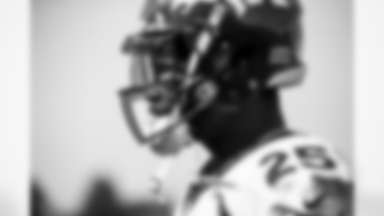 Broncos players during Day 9 of Broncos Training Camp.