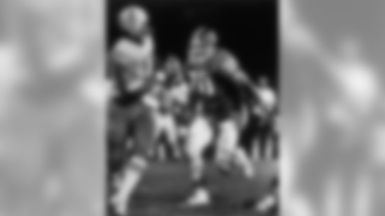 Drafted by the Broncos in the ninth round of the 1968 NFL Draft with the 222nd-overall pick, Paul Smith was a six-year starter in the NFL who made two Pro Bowls.