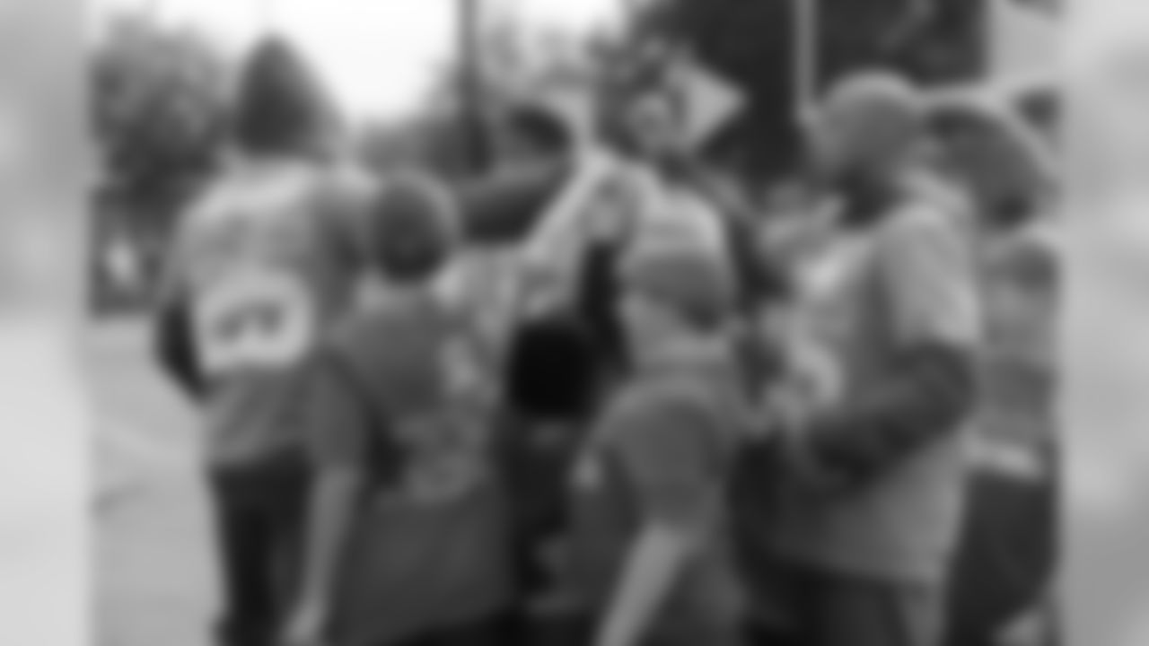 Chris Harris Jr. takes part in Play Football clinics with Fuel Up to PLAY 60 students with other Pro Bowl players on January 26, 2019, at ESPN Wide World of Sports.