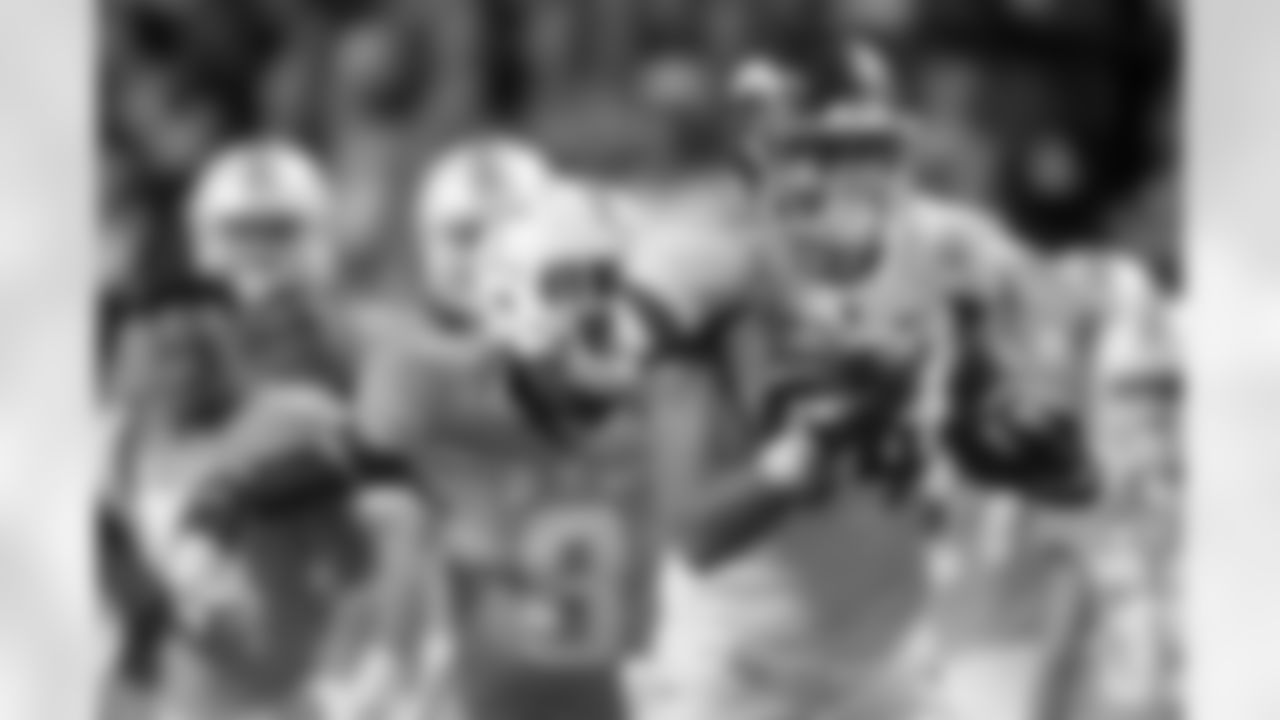 TE Hunter Henry, Arkansas"Head coach Gary Kubiak's offense works best with a strong pass-catching tight end, and the sure-handed Henry fits in well. He posted the top receiving grade in the nation among tight ends and he didn't drop a pass on 51 catchable opportunities all year. Henry immediately becomes Denver's top receiving option at the position." [April 27]