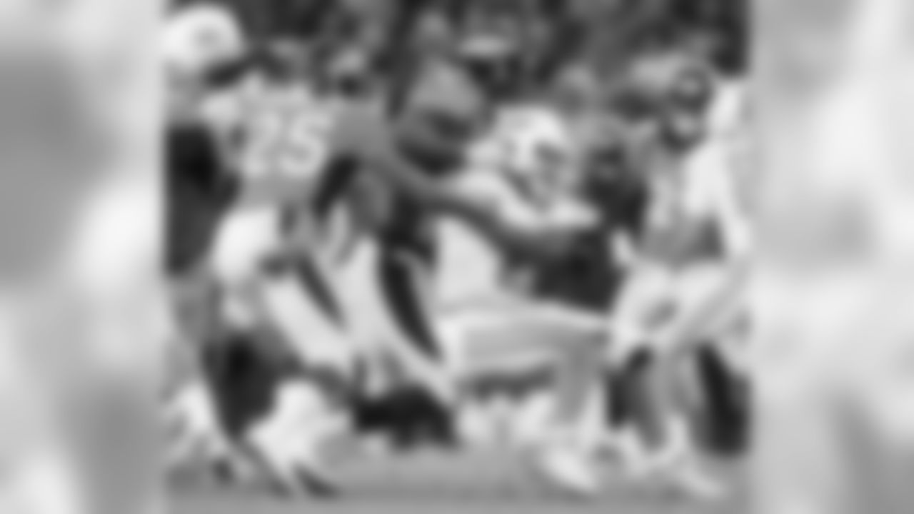 Chris Harris Jr. and Brandon Marshall