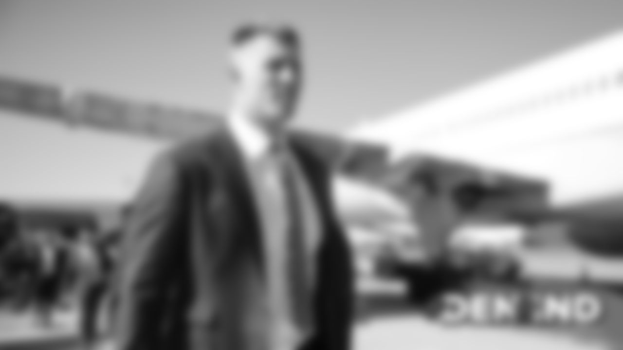 Jeff Heuerman on the tarmac at Denver International Airport during the team's travel to Indiana on October 26, 2019 ahead of their Week 8 game against the Indianapolis Colts. (Photo by Ben Swanson)