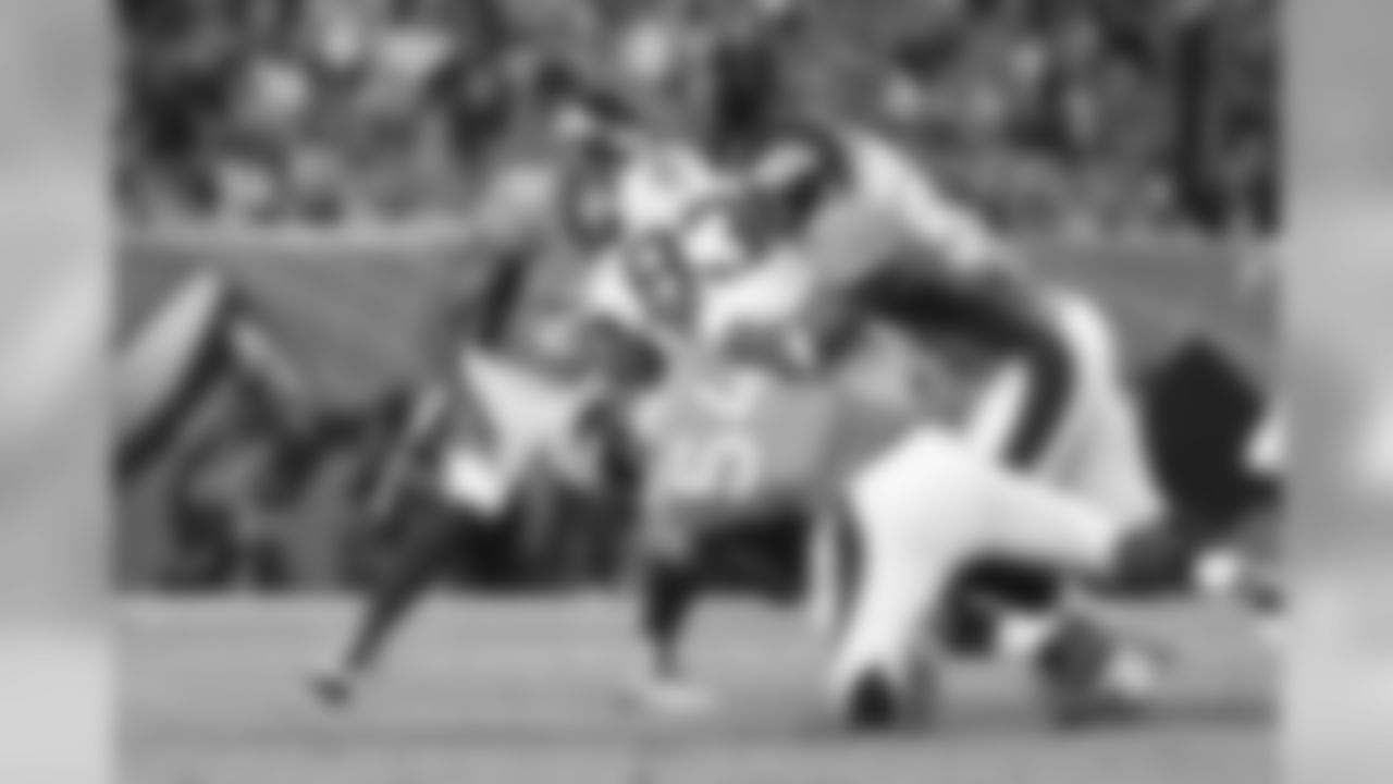 LBs Brandon Marshall and Steven Johnson