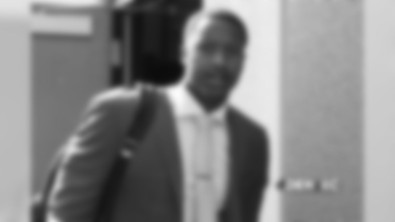 Courtland Sutton walks to the buses during the team's travel for their Week 8 game against the Kansas City Chiefs on October 27, 2018.