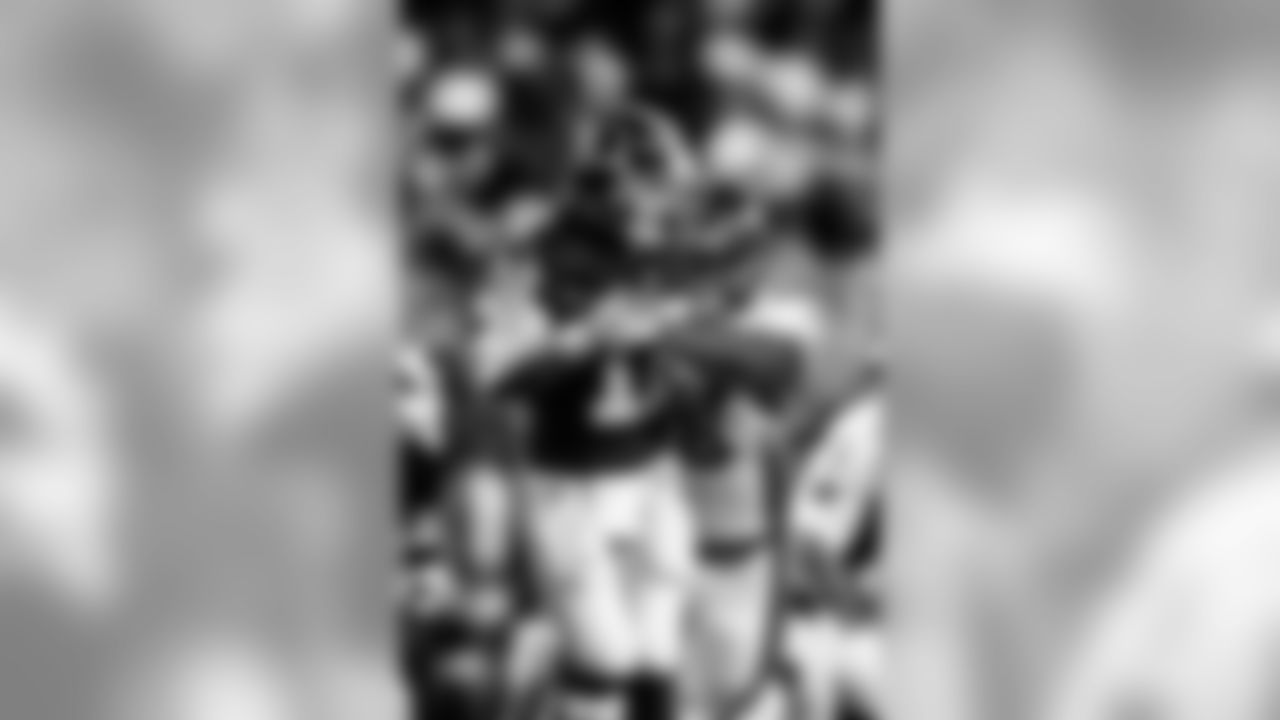 OLB Shaquil Barrett