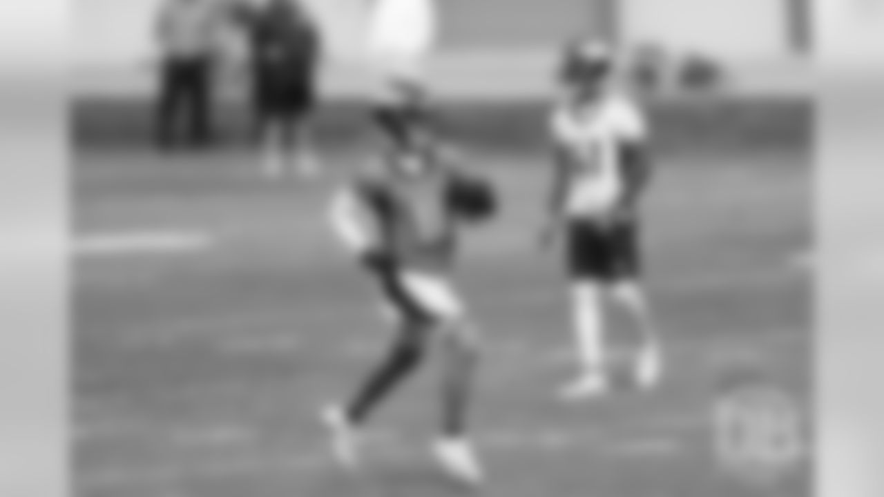 Wide receiver River Cracraft runs through the whistle during the first day of voluntary veteran minicamp on April 16, 2019.
