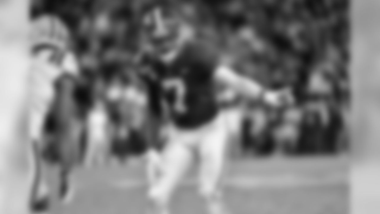 NFL.com bio: "… Diggs started 12 contests as a senior, picking up third-team Associated Press All-American and second-team All-SEC accolades after intercepting three passes and tying for the team lead with eight pass breakups (also posting 37 tackles and two fumble recoveries, including a 100-yard score). …"
(AP Photo/Vasha Hunt)