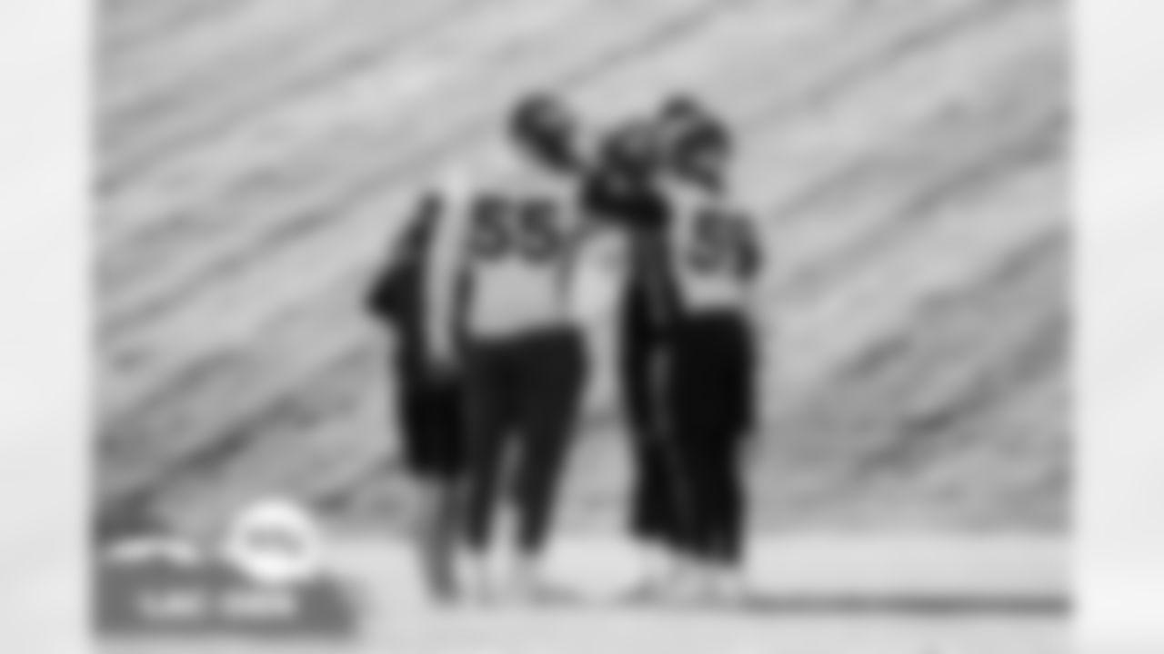 Bradley Chubb, Malik Reed and the outside linebackers huddle up at practice at UCHealth Training Center in Englewood, Colorado on November 22, 2021. (Photo by Ben Swanson)