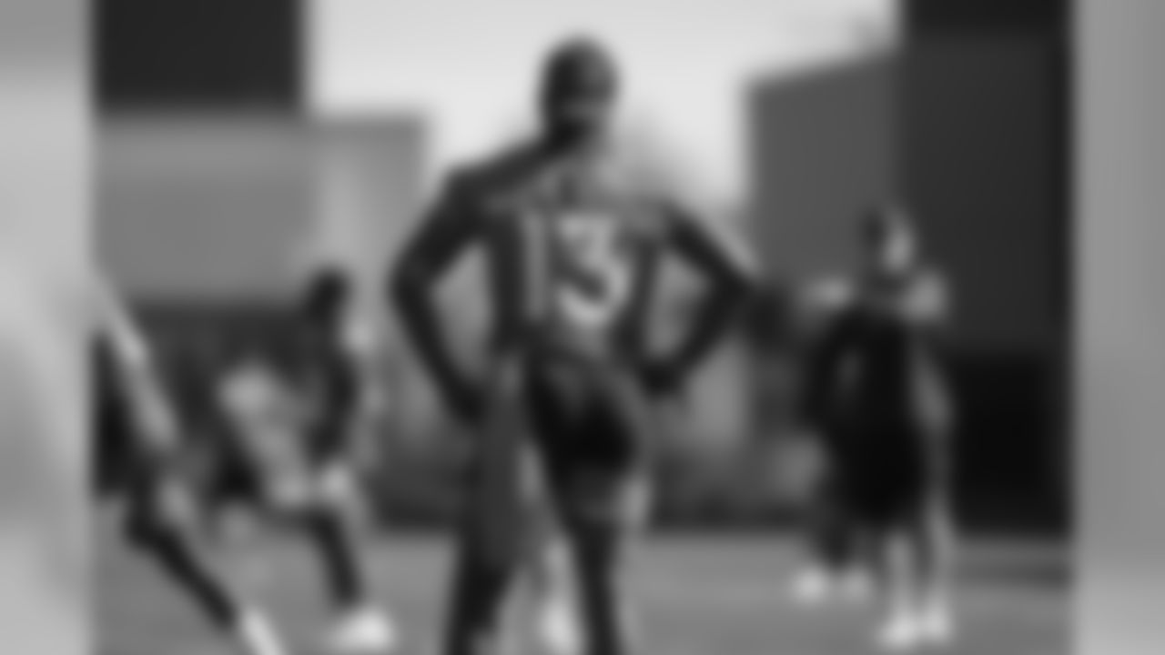 KJ Hamler during a workout with other early reports at UCHealth Training Center on July 30, 2020. (Photo by Ben Swanson)