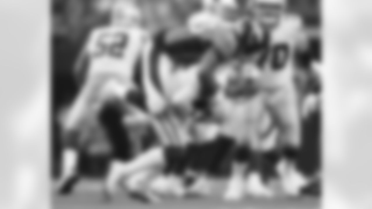 Denver Broncos linebacker Jonathon Cooper (53) sacks Dallas Cowboys quarterback Dak Prescott (4) during the NFL game against the Dallas Cowboys on Sunday, November 7, 2021 at AT&T Stadium in Arlington, Texas.
Photo by Gabriel Christus