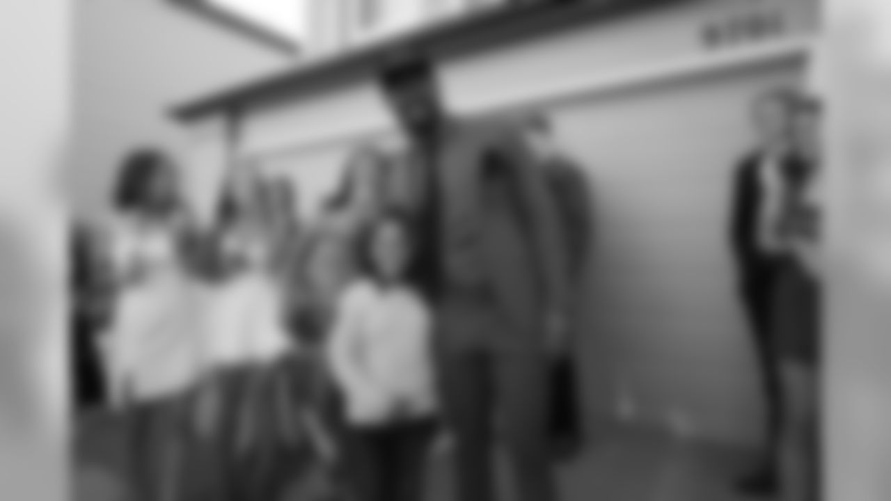 Von Miller chaperones the lucky winner of a contest and her friends to her homecoming dance in Highlands Ranch, Colorado, November 2, 2019. The contest was part of the NFL 100 Experiences of a Lifetime campaign.
Photo by Gabriel Christus