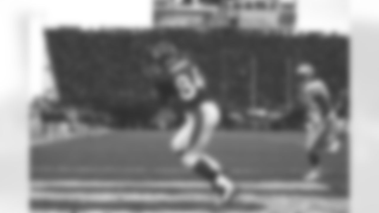 Dec. 27, 1998: Broncos 28, Seahawks 21