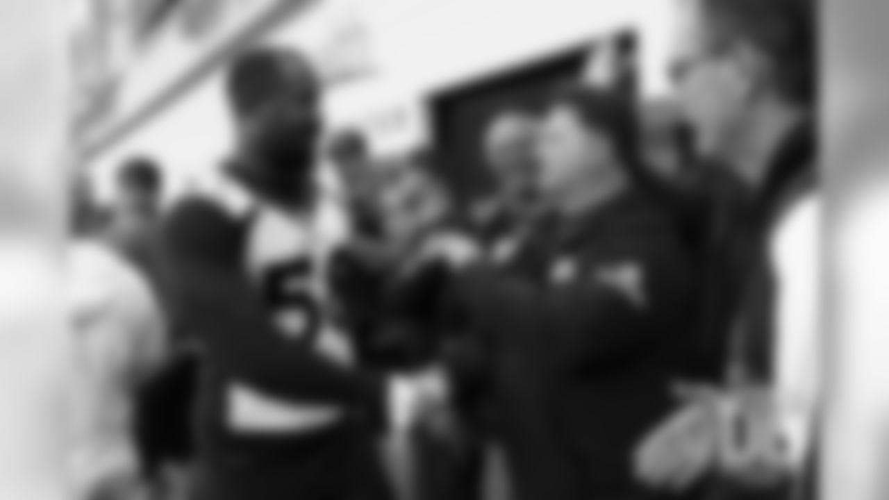 Von Miller meets local high school coaches during organized team activities at UCHealth Training Center in Centennial, CO, May 20, 2019.
Photo by Gabriel Christus