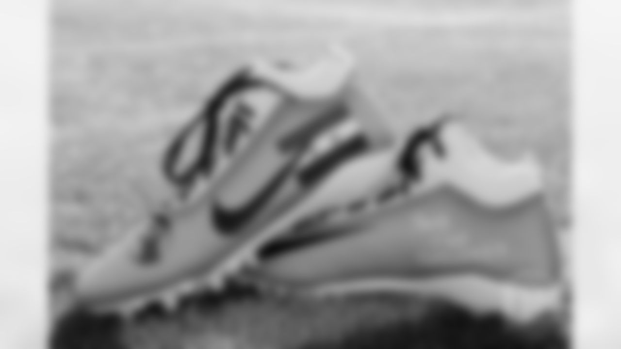 "My Cause My Cleats, for me — I'm doing the 'Save the Children' organization. They do a lot around the world saving kids and just making sure that kids are eating right and making sure that kids are taken care of because they are the future. The reason I put Syria on here is because my wife is from Syria and they are going through a really tough time right now. 'Save the Children' has been doing a good job with the refugees that are over there. I just wanted to show some love to the children."