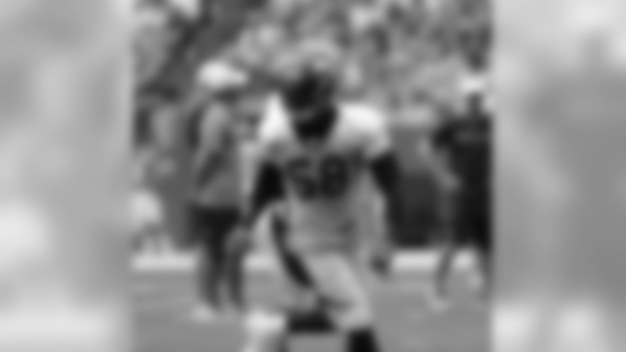 LB Von Miller