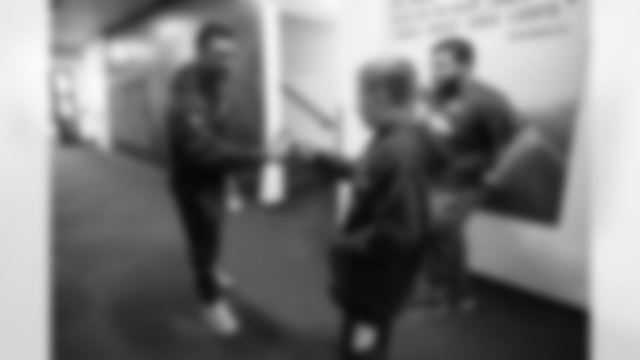 Russell Wilson during a Make-A-Wish visit from Logan at Centura Health Training Center in Englewood, Colorado on October 28, 2023. Photo by Ben Swanson / Denver Broncos