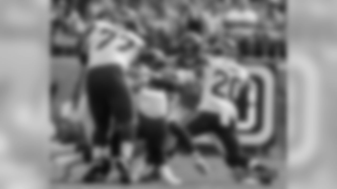 Denver Broncos in action during the first half against the Seattle Seahawks, Sunday, September 9, 2018, in Denver. (Photo: Eric Bakke)