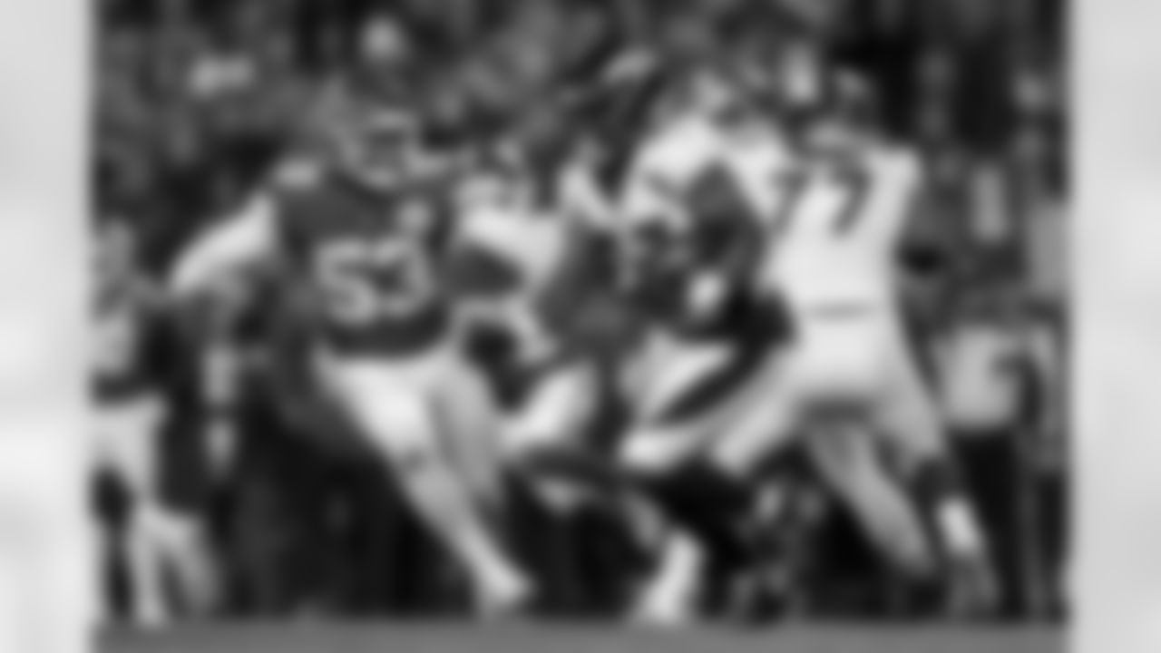 Javonte Williams during the Broncos' Week 13 game against the Kansas City Chiefs at GEHA Field at Arrowhead Stadium in Kansas City, Missouri on December 5, 2021. (Photo by Gabriel Christus)