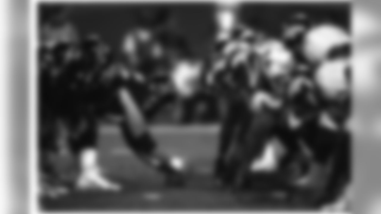 A year after winning the franchise's first Super Bowl, the Broncos faced the Falcons and former Broncos head coach Dan Reeves in an attempt to win back-to-back championships.