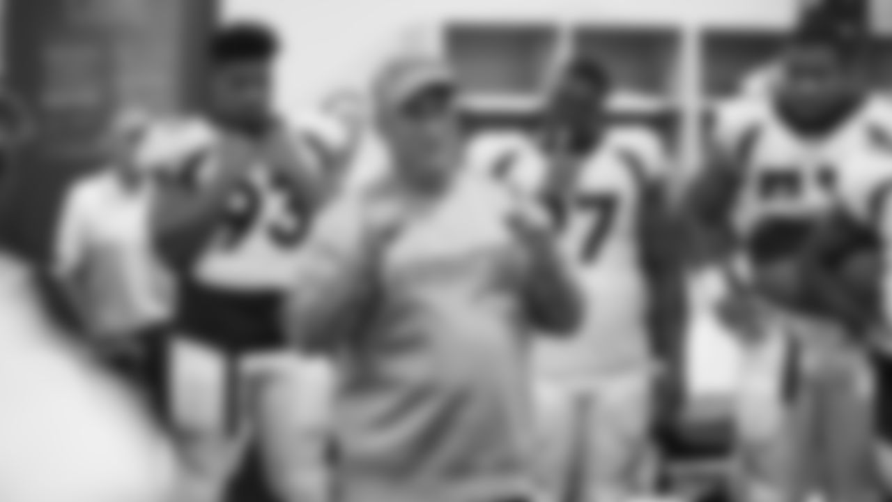 Head Coach Vic Fangio speaks to the team after a win at Tom Benson Hall of Fame Stadium in Canton, Ohio, August 01, 2019.
Photo by Gabriel Christus