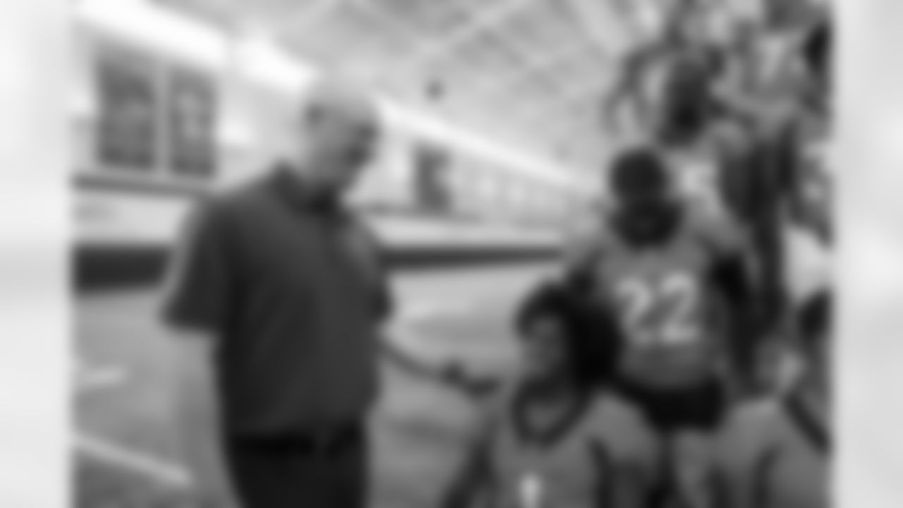 Head Coach Nathaniel Hackett and KJ Hamler during team picture day at UCHealth Training Center in Englewood, Colorado, on September 24, 2022. (Photo by Ben Swanson)