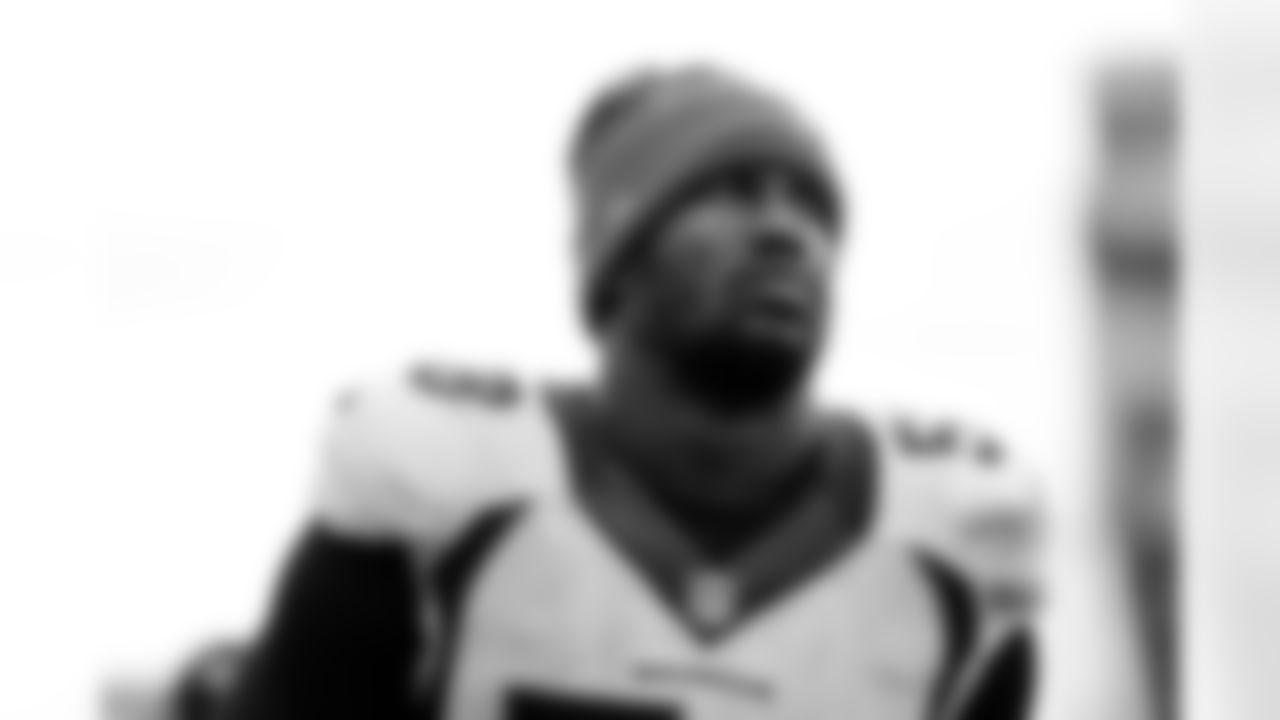 Highlights:
OLB Von Miller (Round 1, No. 2 overall) S Rahim Moore (Round 2, No. 45 overall) OT Orlando Franklin (Round 2, No. 46 overall) LB Nate Irving (Round 3, No. 67 overall) S Quinton Carter (Round 4, No. 108 overall) TE Julius Thomas (Round 4, No. 129 overall) TE Virgil Green (Round 7, No. 204 overall)
John Elway had not even been on the job four months when the Broncos settled in for perhaps their most important draft in a generation, headlined by the club's highest pick since the common draft was instituted in 1967 as part of the AFL-NFL merger.
That pick was used on Miller, who was everything the Broncos expected -- and more. Five years into his career, he has four Pro Bowl selections, two first-team All-Pro nods and, most recently, the MVP award for his overpowering performance in the Broncos' 24-10 Super Bowl 50 win over the Carolina Panthers.
To read more, click here.