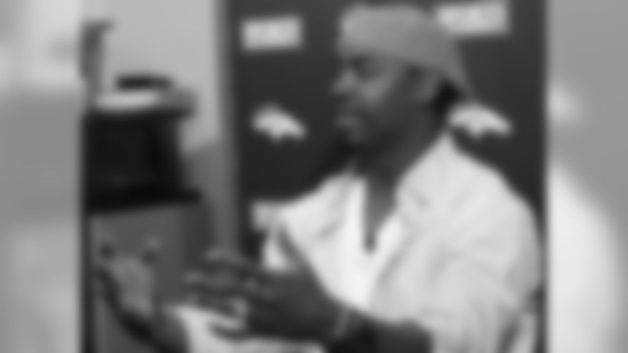 Dawkins meets with the media about his retirement.