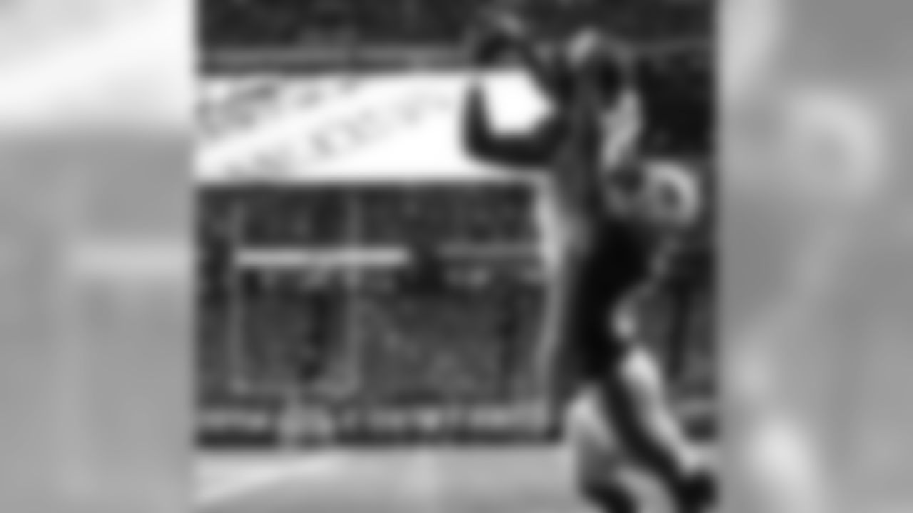 NEW ORLEANS (FROM SEATTLE) -- WR Dorial Green-Beckham, Missouri If Erving drops here, he'd be a perfect fit for the Saints, but Green-Beckham has plenty of potential if he can refine his game.