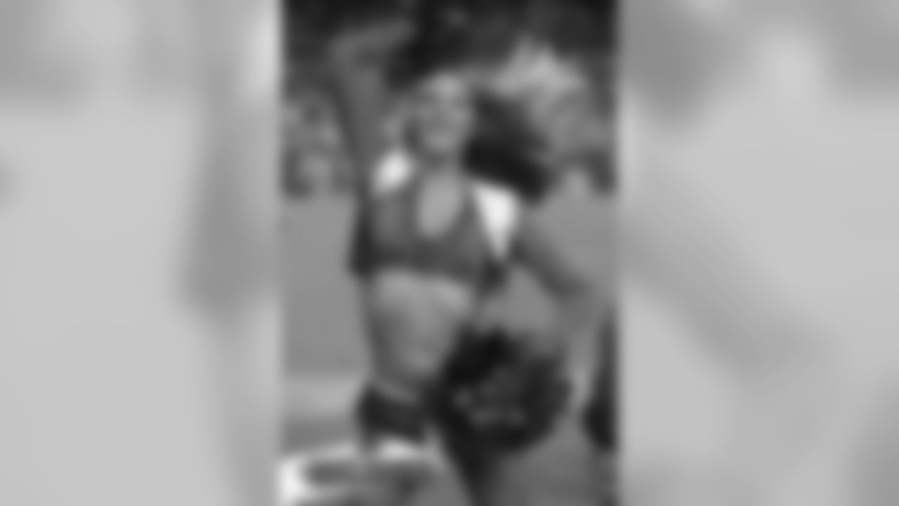 Morgan Denver Broncos, Cheerleaders, DBC, 2019