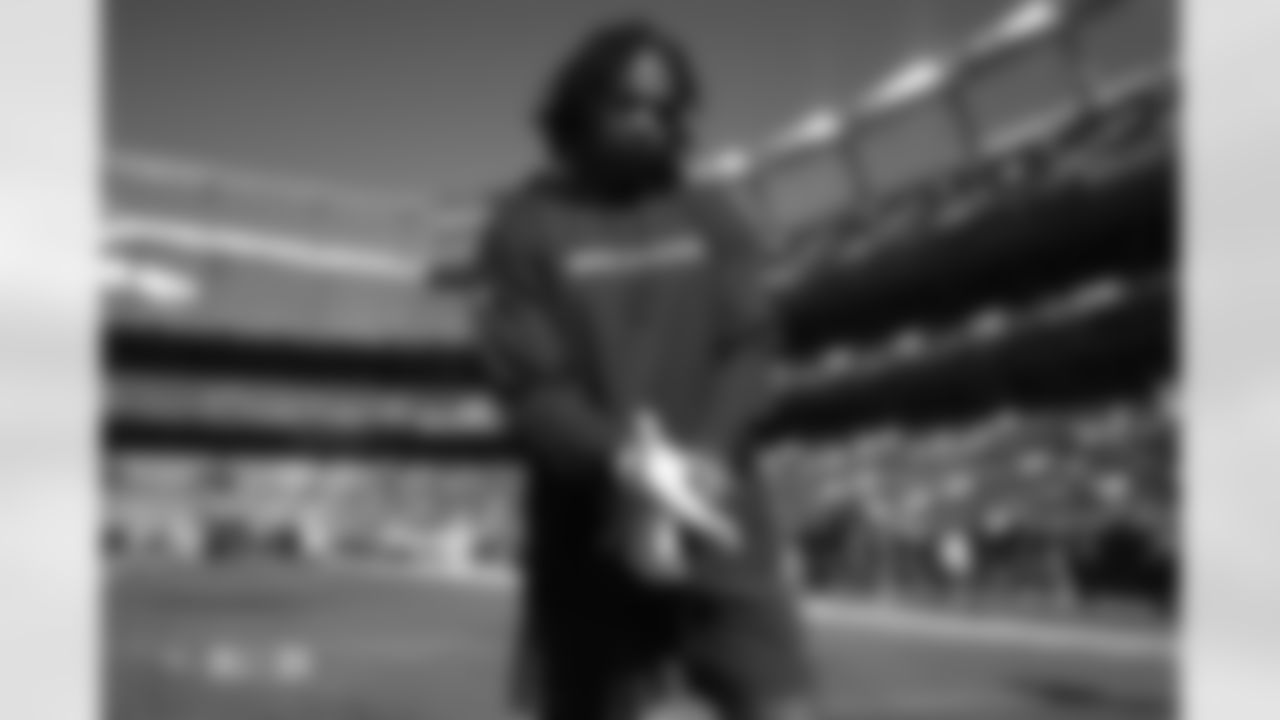 P.J. Locke before the Broncos' Week 5 game against the New York Jets at Empower Field at Mile High in Denver, Colorado on October 8, 2023. Photo by Ben Swanson / Denver Broncos