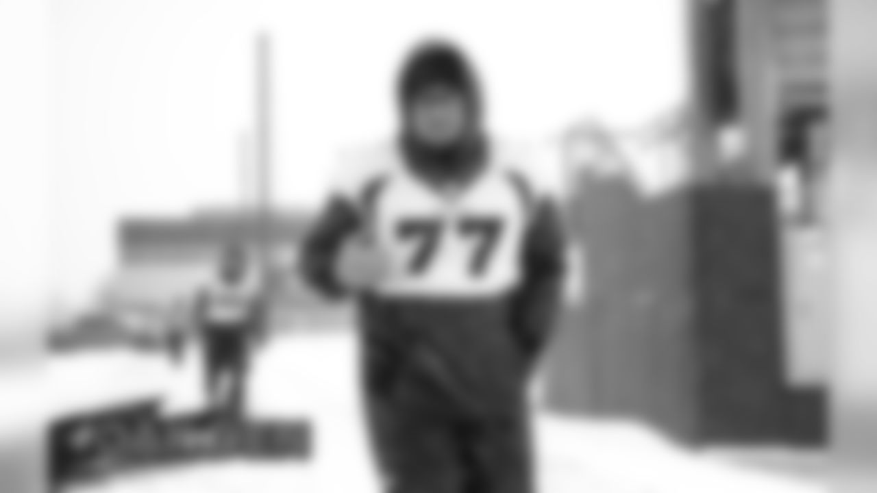 Kyle Peko before walkthrough on December 28, 2019 at UCHealth Training Center. (Photo by Jeremy Rincon)
