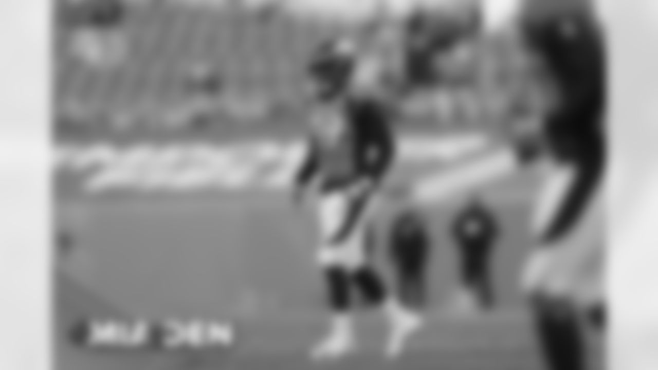 Malik Reed during the Broncos' Week 11 game against the Miami Dolphins at Empower Field at Mile High in Denver, Colorado on November 22, 2020. (Photo by Gabriel Christus)