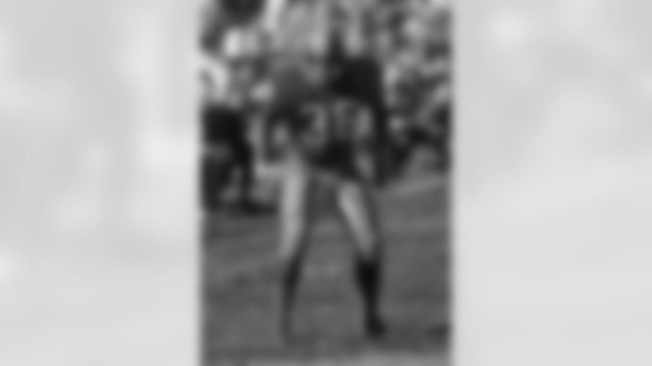 Drafted: 1969 NFL Draft - third round, 61st overall
Years with Broncos: 1969-81
Broncos career stats: 179 games, 40 interceptions, three interceptions returned for touchdowns, 21 fumble recoveries, four fumble recoveries returned for touchdowns, 4.0 sacks
Ring of Fame induction: 1987
All-Pros: 1977
Pro Bowls/AFL All-Star Games: 1977-78, 1981