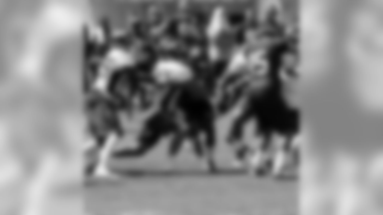 LB L.J. Fort and RB William Powell