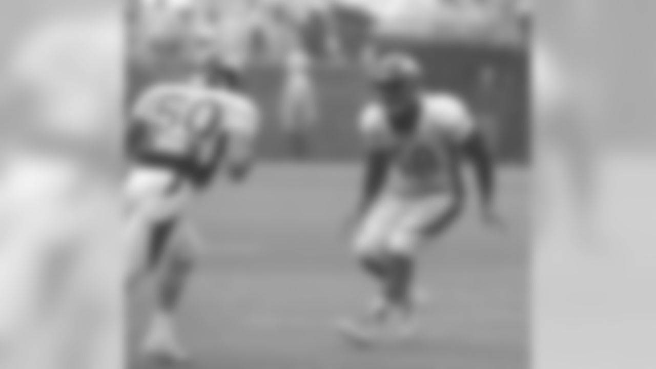 LBs L.J. Fort and Von Miller