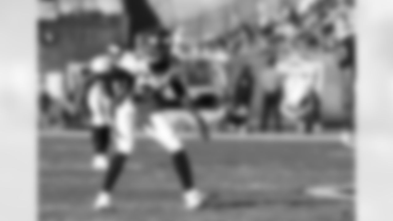 Bailey played 10 seasons with the Broncos (2004-13) after five years with Washington from 1999-2003. He was selected to 12 Pro Bowls during his career to tie for the third-most in history among defensive players, including eight with Denver. He was also a member of the 2000s NFL All-Decade Team.