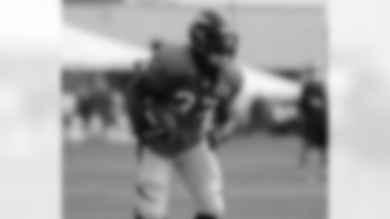 RB Knowshon Moreno carries the ball.