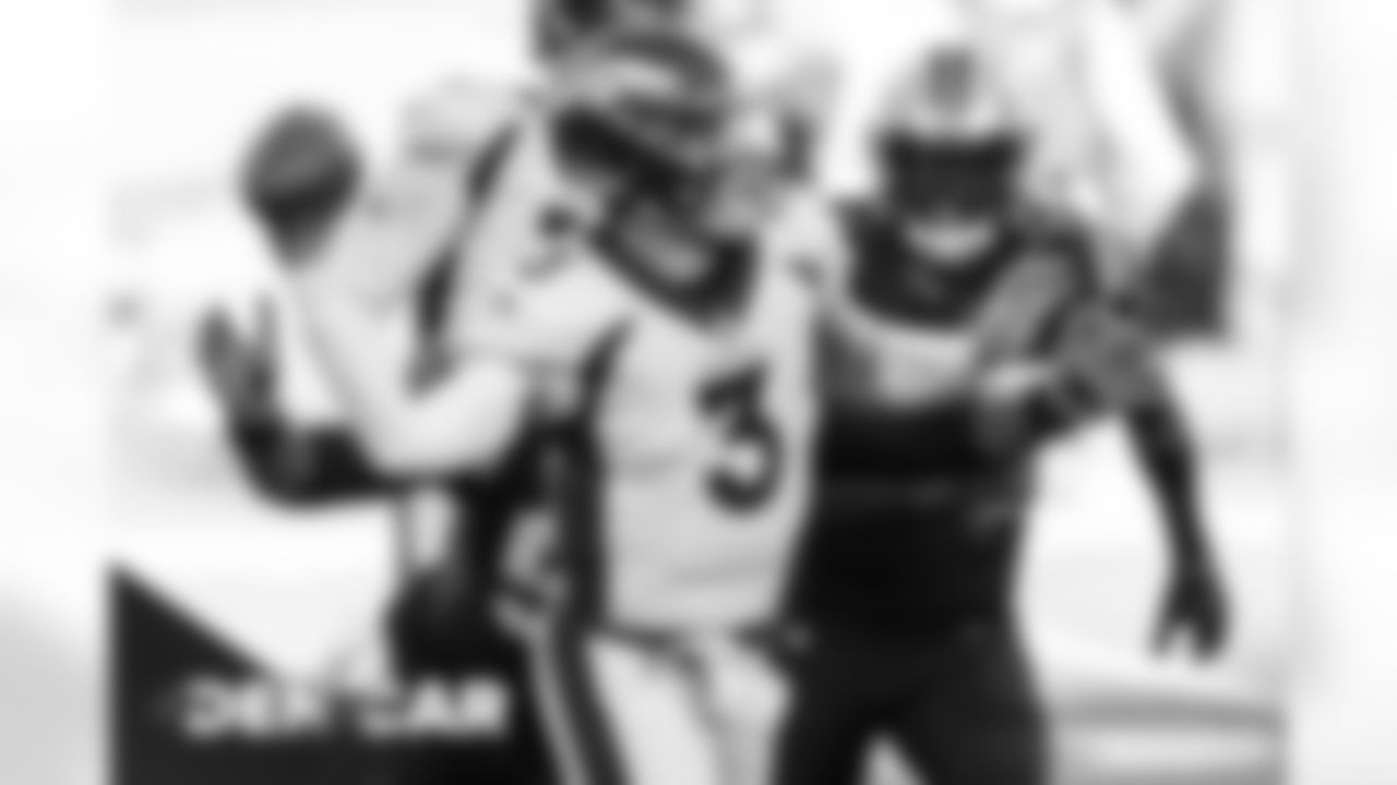 Drew Lockduring the NFL game against the Carolina Panthers at Bank of America Stadium in Charlotte, North Carolina, December 13, 2020.
Photo by Jacob Kupferman