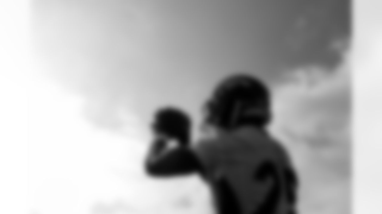 Melvin Gordon III during practice on Day 17 of training camp at UCHealth Training Center on August 19, 2021. (Photo by Ben Swanson)
