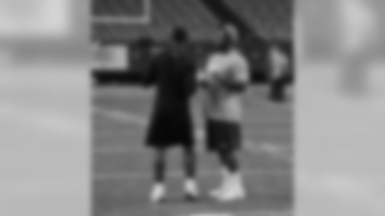 LB Von Miller prepares for his team's Monday night showdown with the Atlanta Falcons.